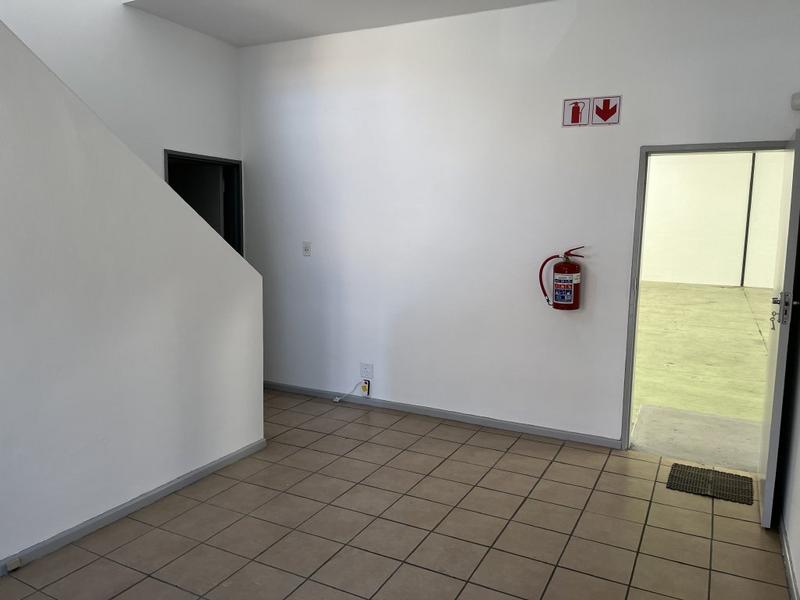 To Let commercial Property for Rent in Montague Gardens Western Cape